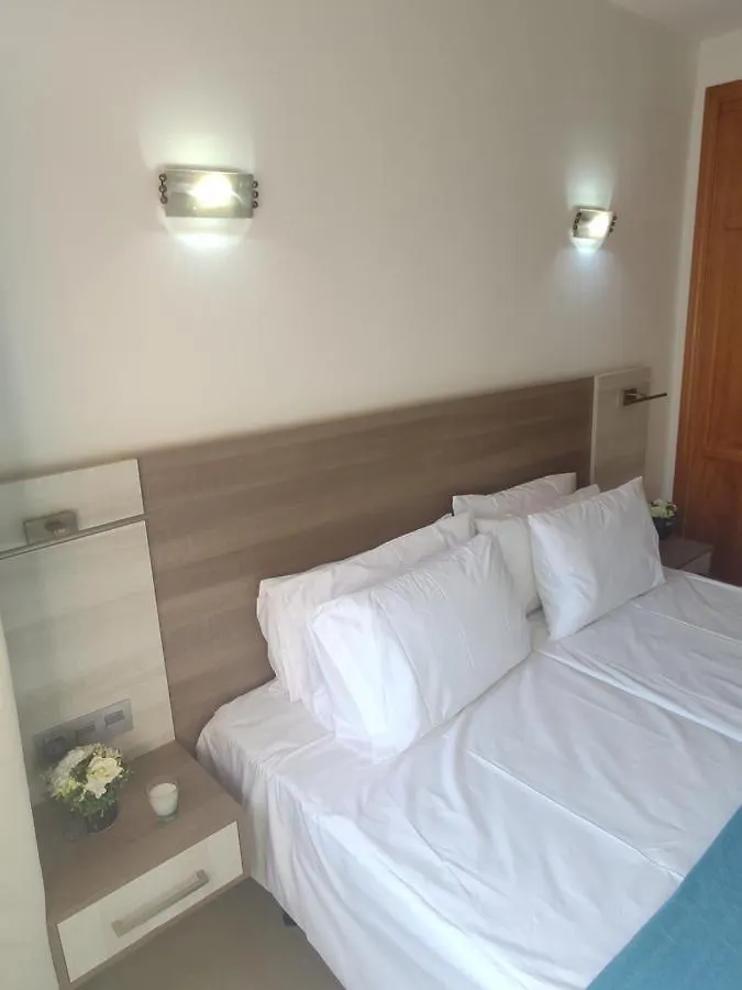 Flor De Pascua Apartment Acantilado de los Gigantes