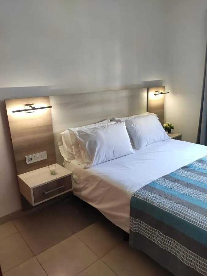 Flor De Pascua Apartment Acantilado de los Gigantes Spain